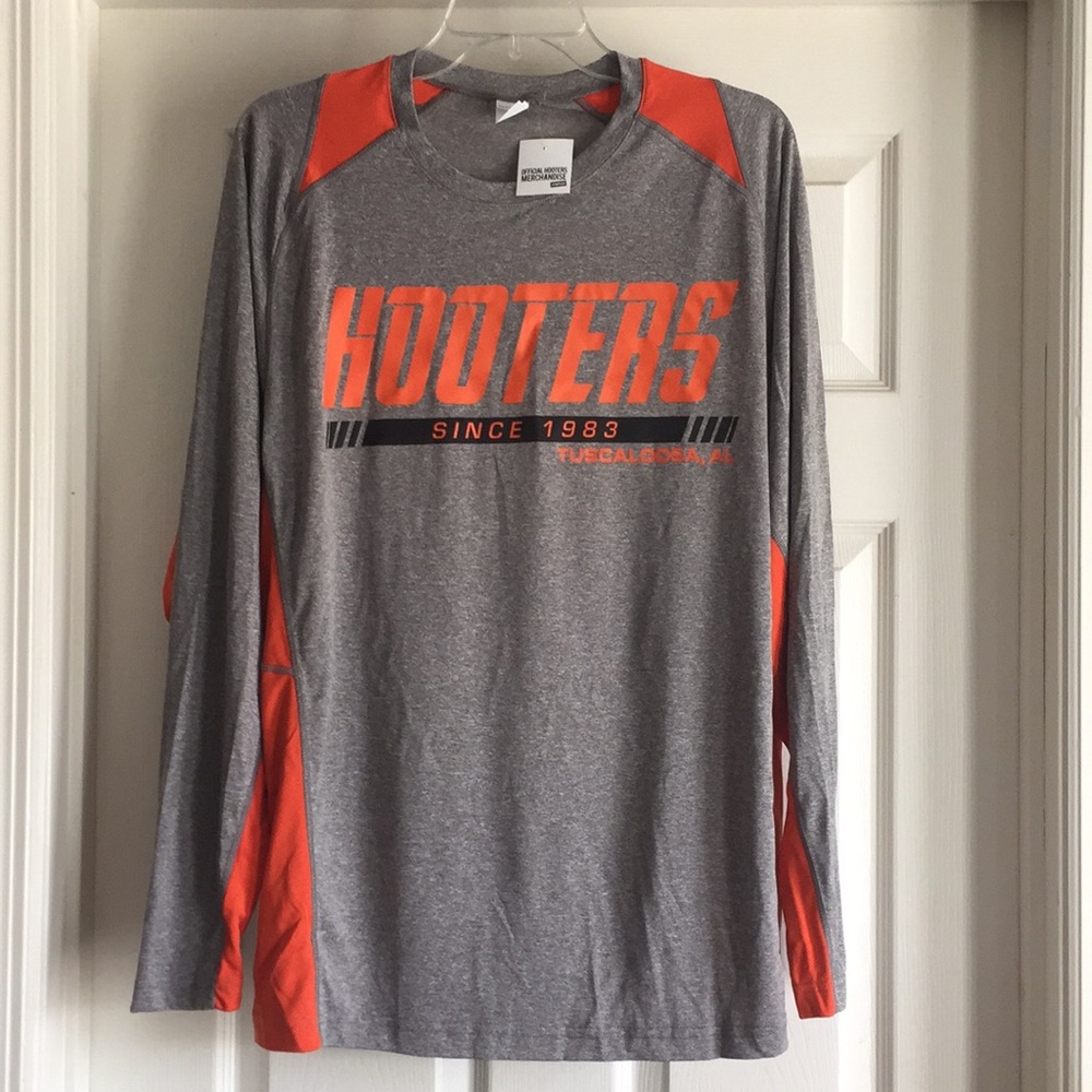 Hooters long sleeve shirt.